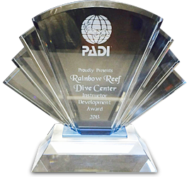 Rainbow Reef Dive Center awarded PADI Instructor Development Award 2013 image