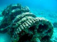 Great day of scuba diving in Key Largo with Rainbow Reef on winch hole tropical odyssey 2015 11 21 r2302 1