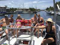 Great day of scuba diving in Key Largo with Rainbow Reef on hole in the wall tropical legend 2017 06 01 r4295 1