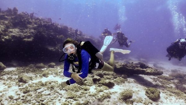 Jennida, PADI IDC Staff Instructor - Instructors, Instructor | Rainbow Reef Dive Center, Key Largo, Florida Keys image