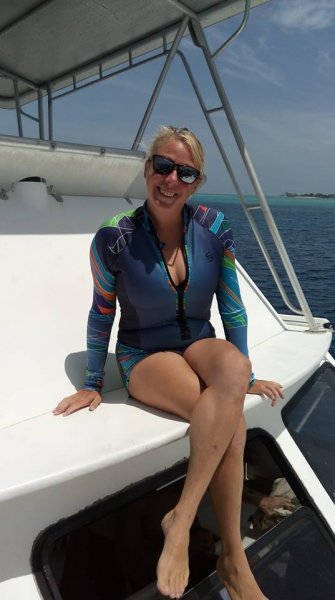 Jen Po, PADI Master Scuba Diver Trainer - Office Staff, Director of Conservation | Rainbow Reef Dive Center, Key Largo, Florida Keys image
