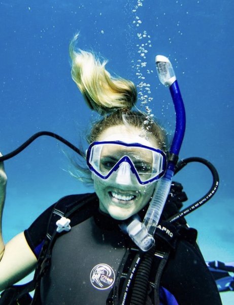 Lauren, PADI Master Scuba Diver Trainer - Instructors, Instructor | Rainbow Reef Dive Center, Key Largo, Florida Keys image