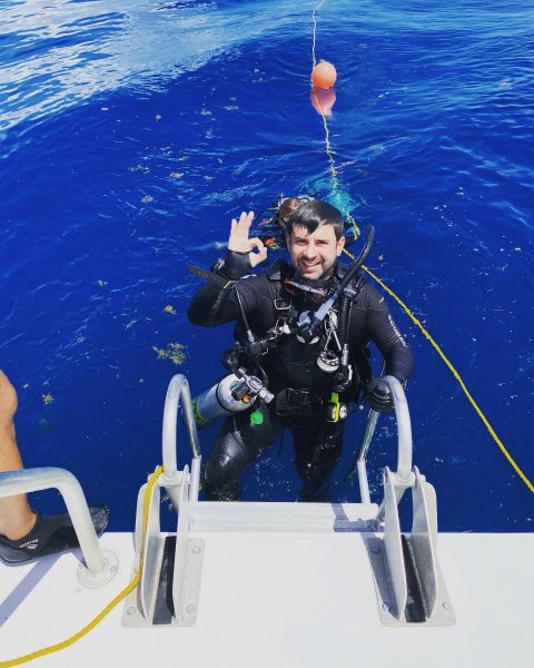 Oscar Paez, , , Rainbow Reef Dive Center, Key Largo, Florida Keys image