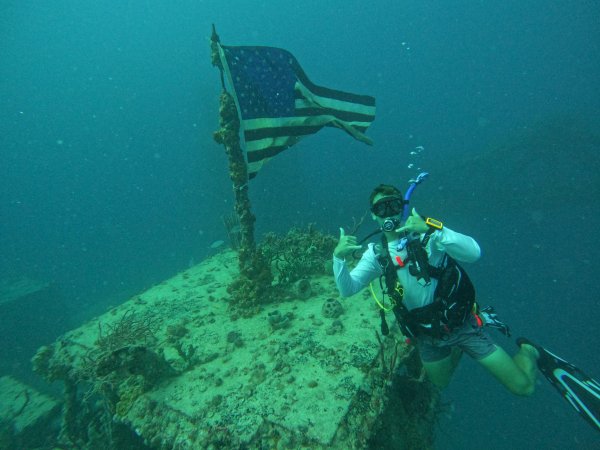 Peter, , , Rainbow Reef Dive Center, Key Largo, Florida Keys image