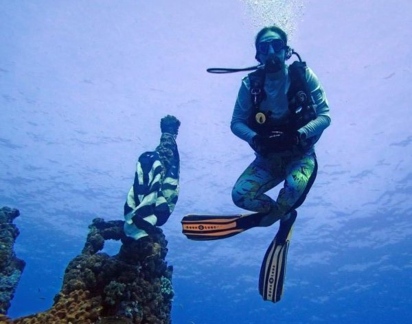 Tina R, PADI Rescue Diver - Office Staff, Office Associate | Rainbow Reef Dive Center, Key Largo, Florida Keys image